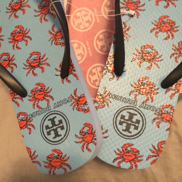 Slippers - Picture 4 of 4